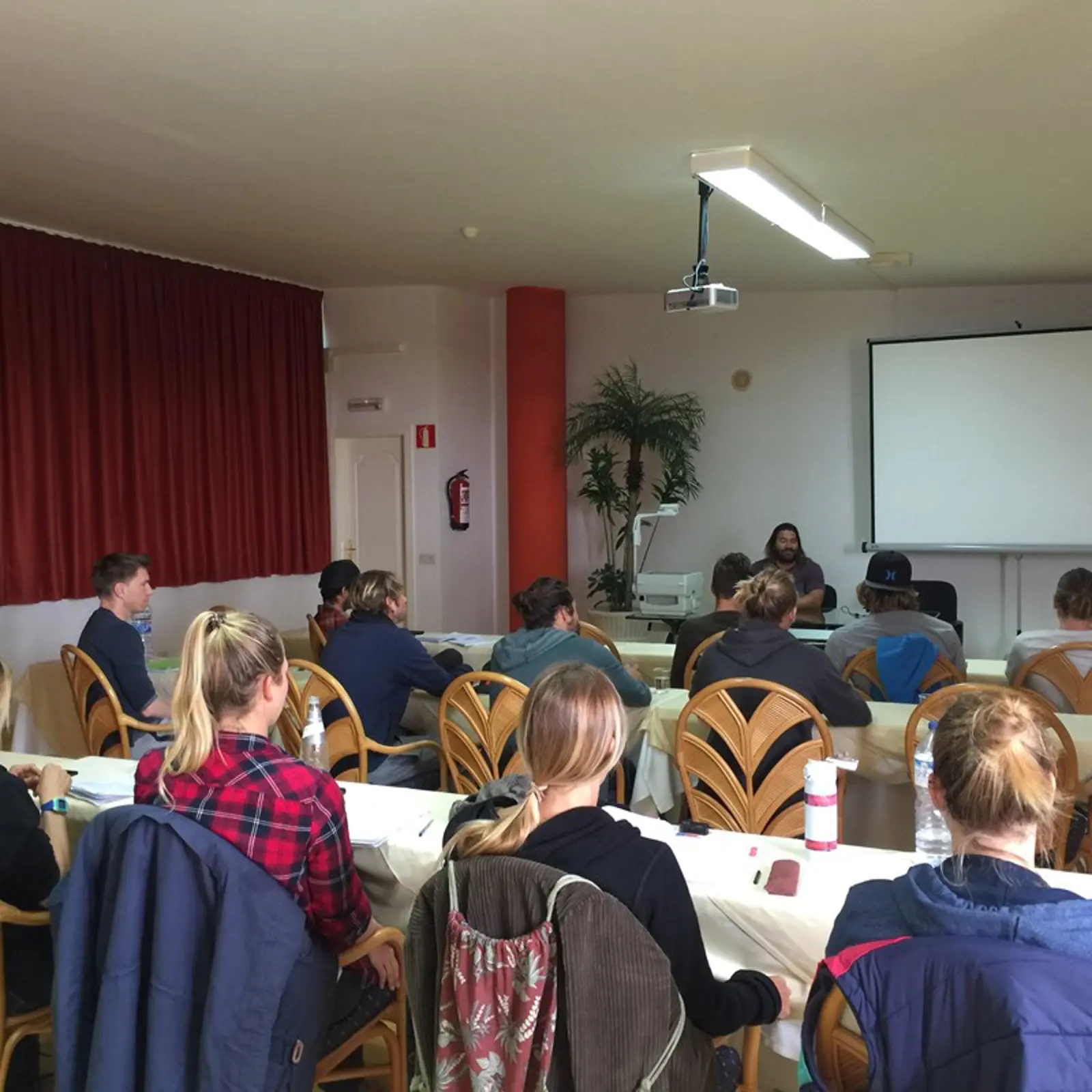 Surf coaching courses