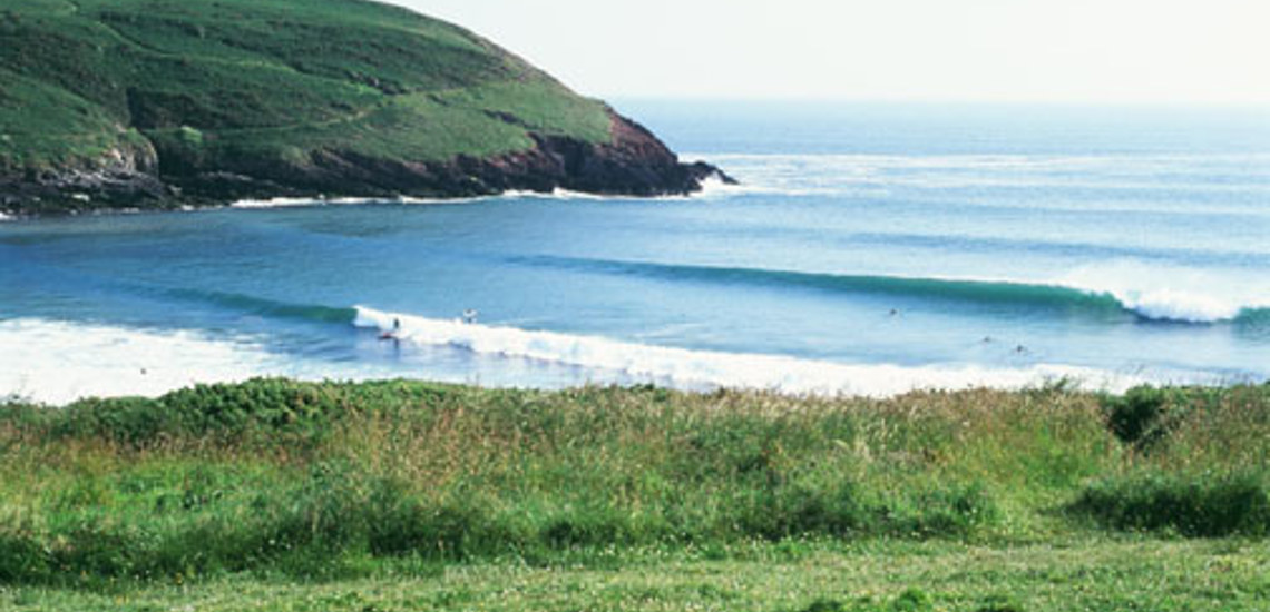 Surfing Lessons In Manoriber | Surf Courses