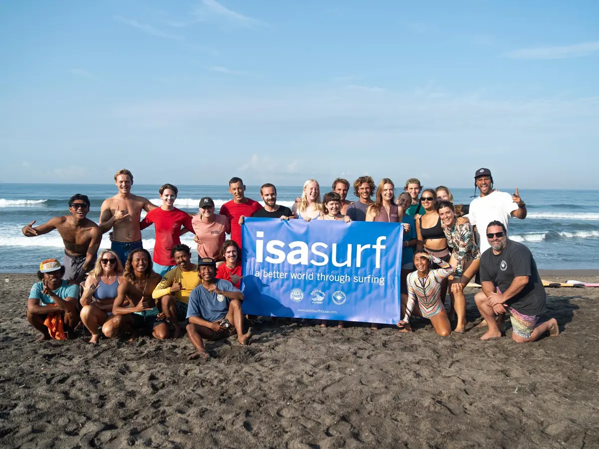 Become a professional surf instructor