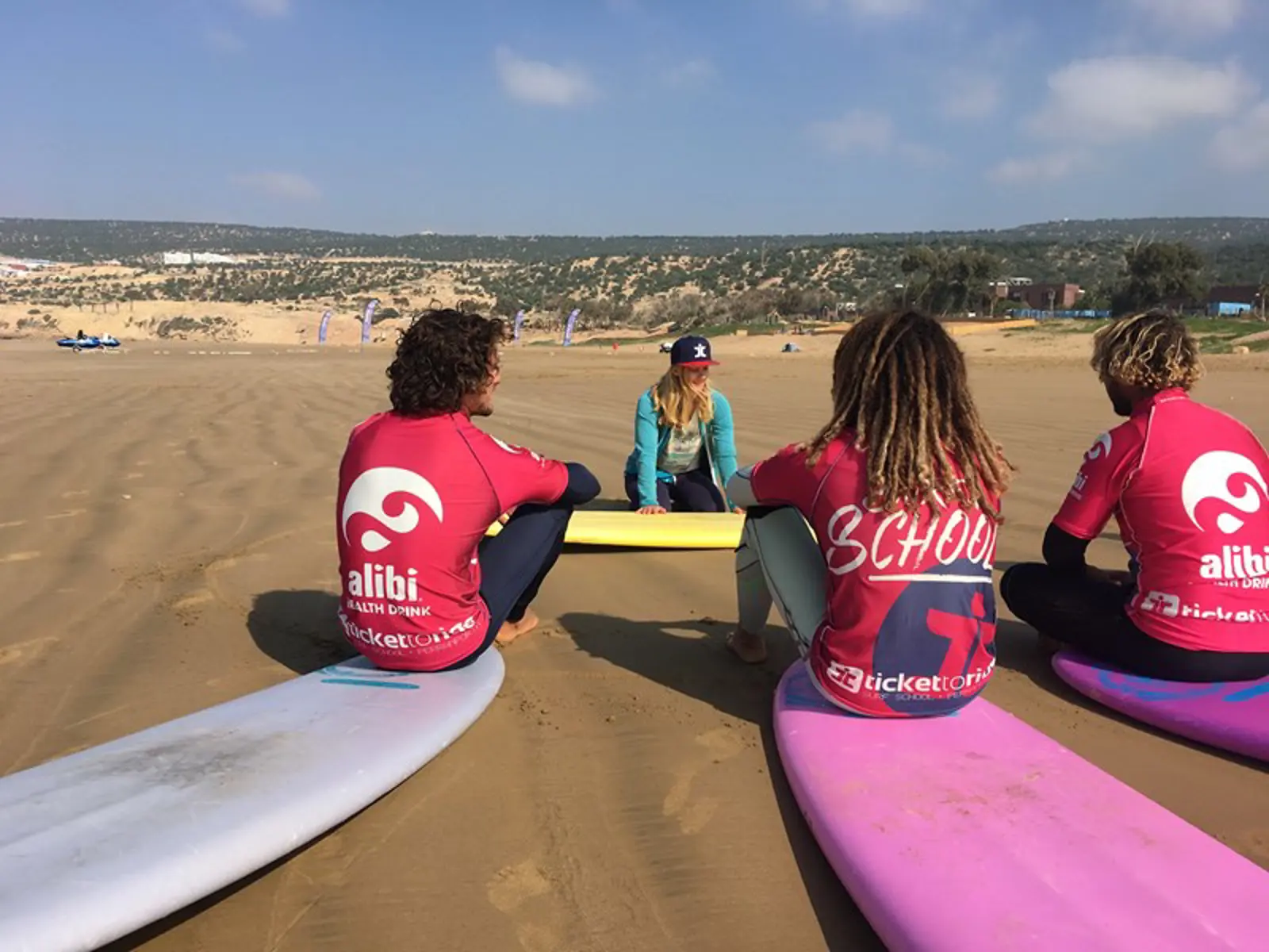 Morocco surf lesson coaching practice